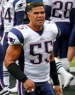 Junior Seau pictured here before NFL retirement