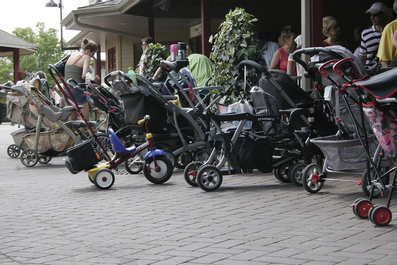 Strollers and Bassinets Recalled for Fall and Entrapment Hazards
