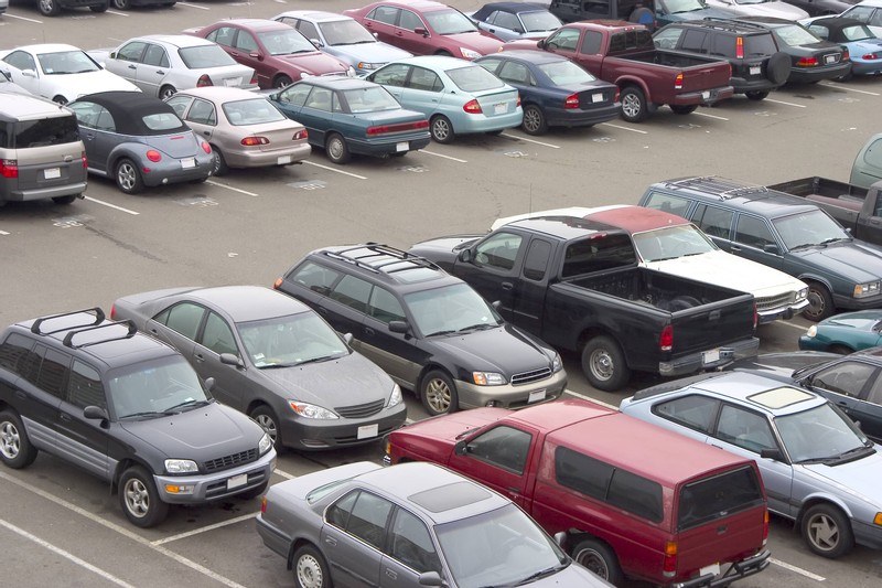 Mall Parking Lot May Be Most Dangerous Spot for Holiday Drivers