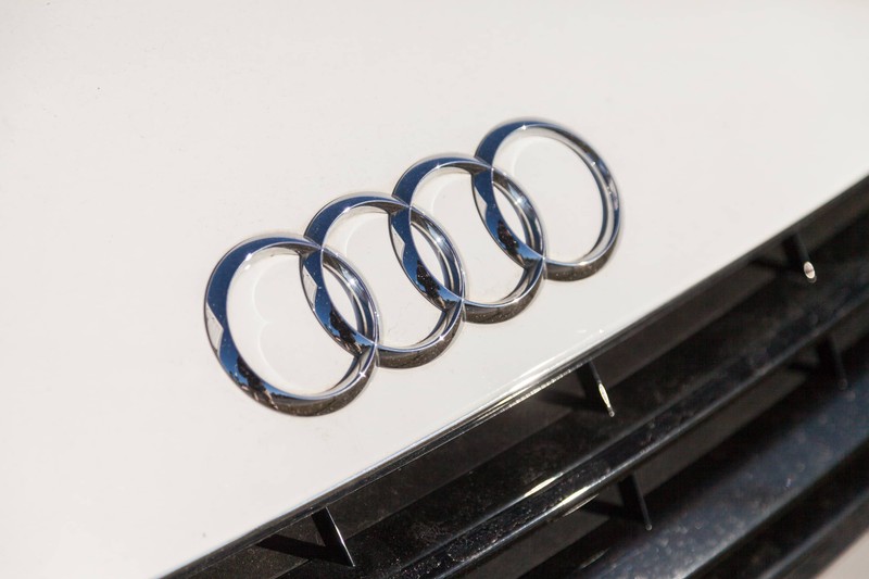 Audi Recalls Q7 SUVs for Risk of Head Injuries