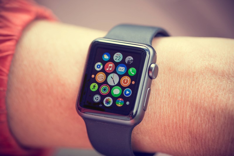California Class Action Lawsuit Alleges Apple Watches Are Defective