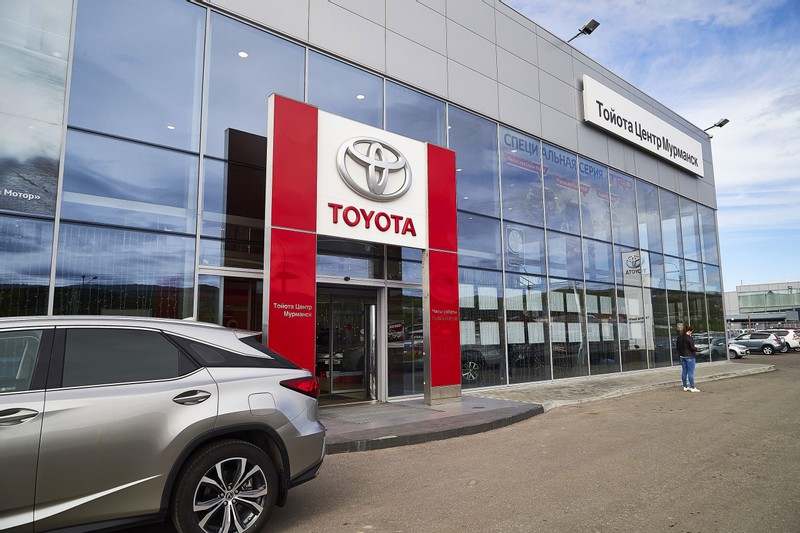 Toyota Highlander SUVs Recalled for Stalling Risk
